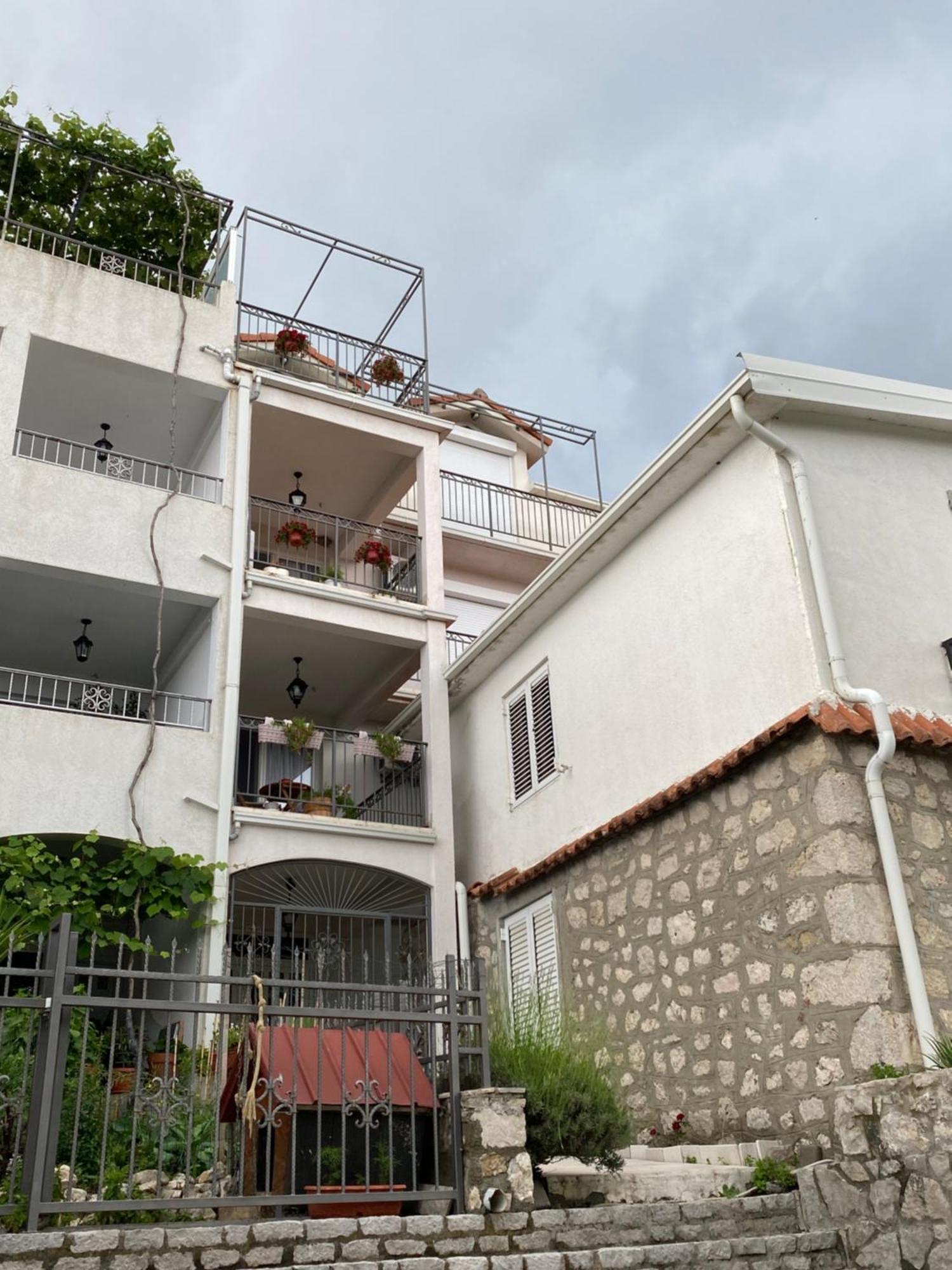Apartments Bauo Будва Екстериор снимка